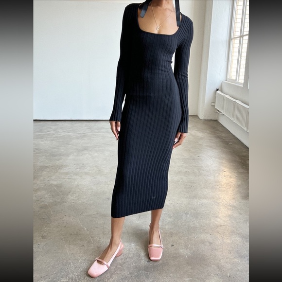 Lisa Says Gah Tanya Sweater Dress - Picture 1 of 12